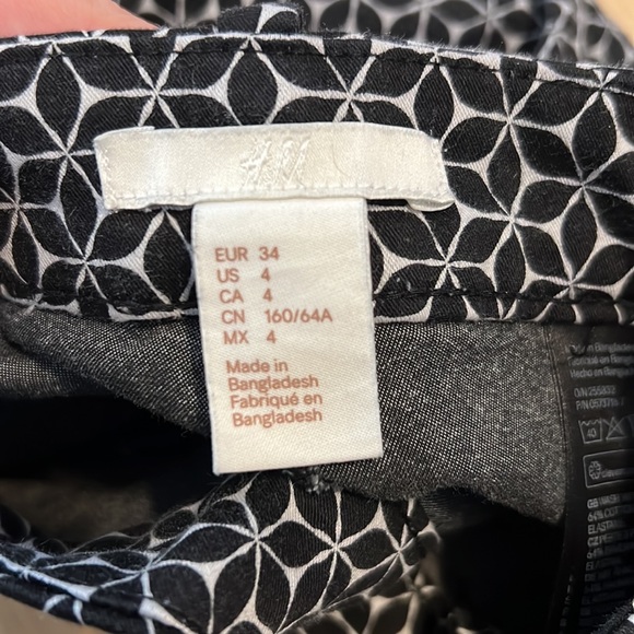 Size 4 h&m patterned work pants - Picture 3 of 3